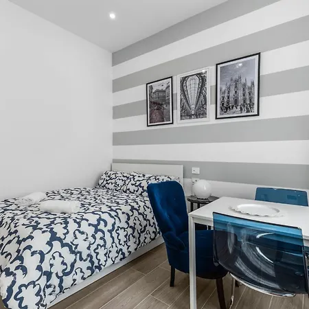 Viaortisuite Pta Romana Wifi & A-c 12 Min To Duomo Apartamento *